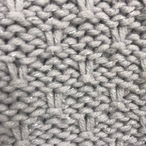 SOLD - ๐ 4 for $8 - Max Studio Girls Sweater - Picture 3 of 5